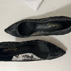 Brand new black detailed flats